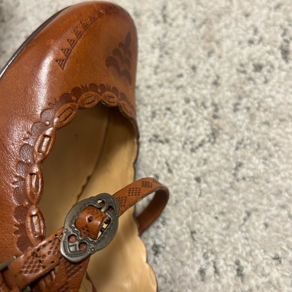 Ash 7.5 (38 EU) mint condition Brown Heels with Vintage-Inspired Design - Picture 6 of 15